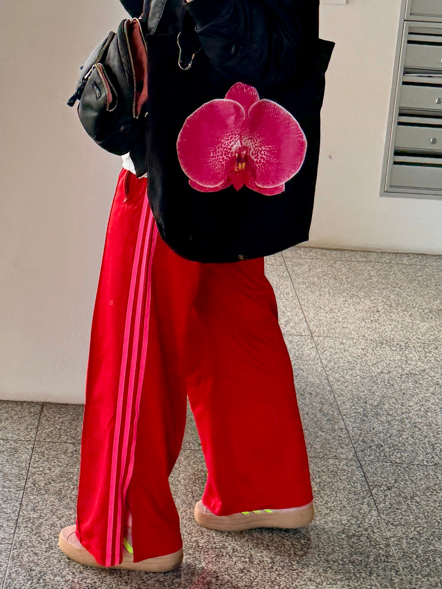 Orchid Tote Bag